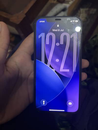 Apple iPhone 12