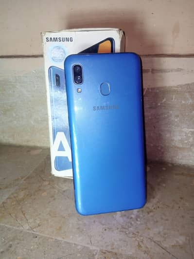 Samsung Mobile A30 4GB.   64 GB Storage num 03196404890