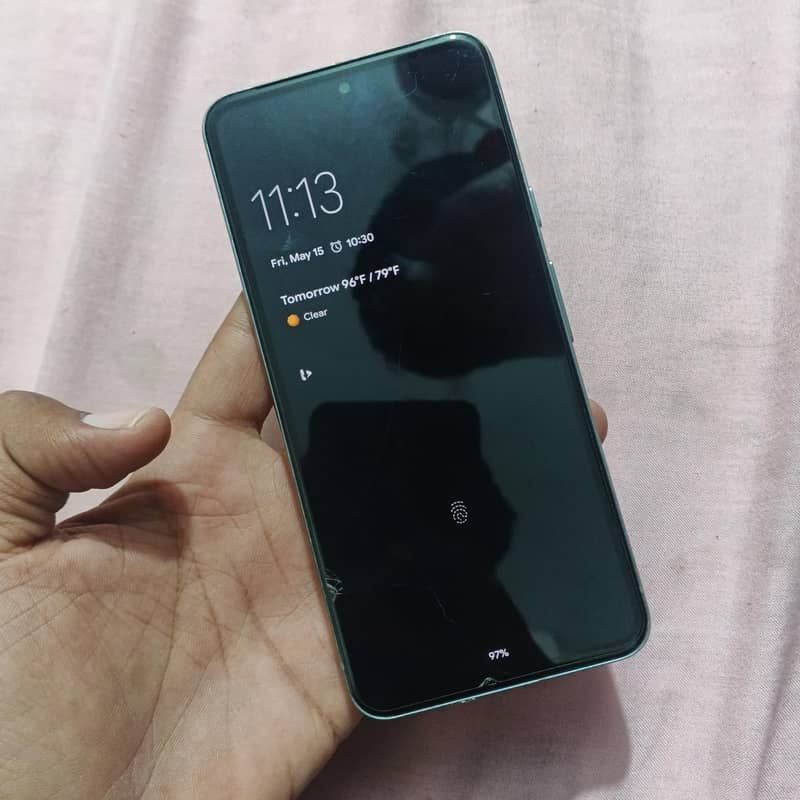 Google Pixel 8 6