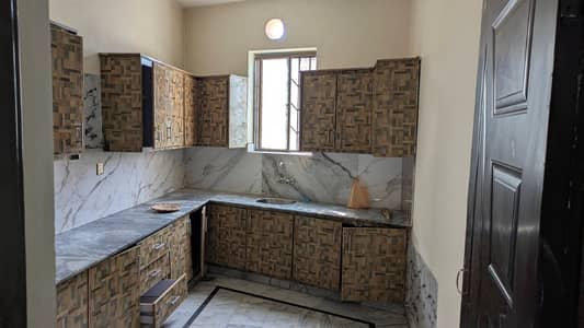 5 marla duble story house for rent