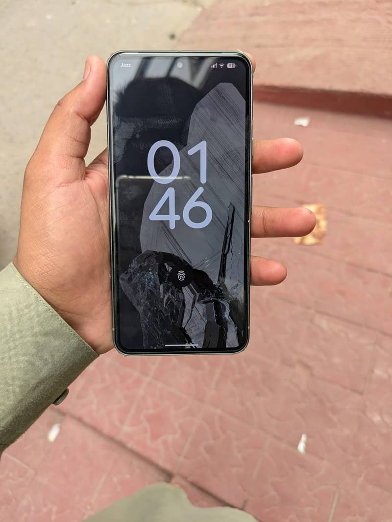 Google Pixel 8 1