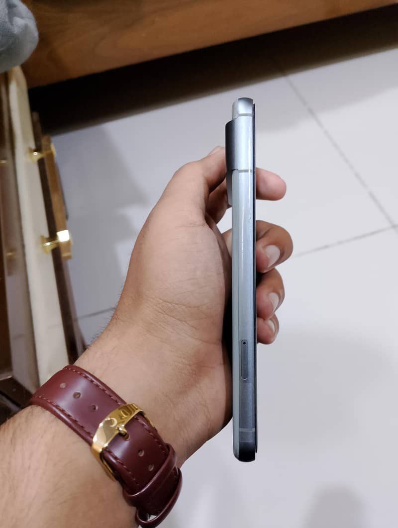 Google Pixel 8 3
