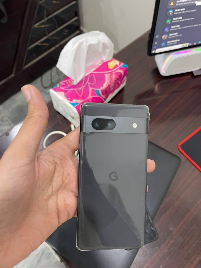 Google pixel 7a 3