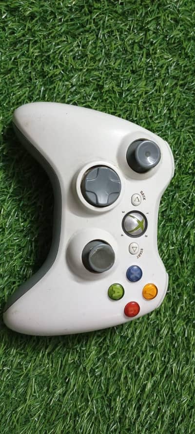 GENUINE Xbox wireless controller came with white xbox
