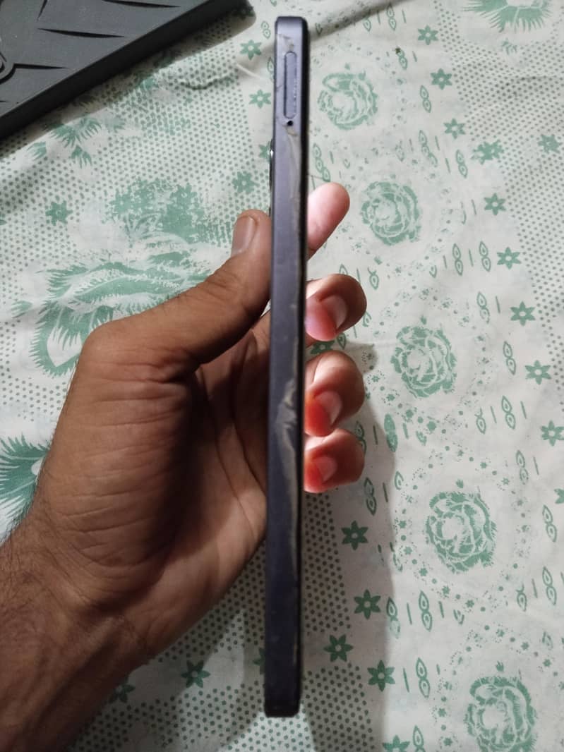Realme Note 60 1