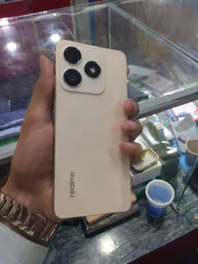 Realme C61 4 month warranty