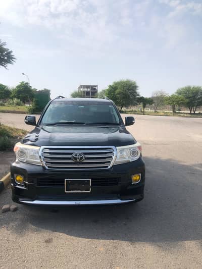 Toyota Land Cruiser 2012 v8