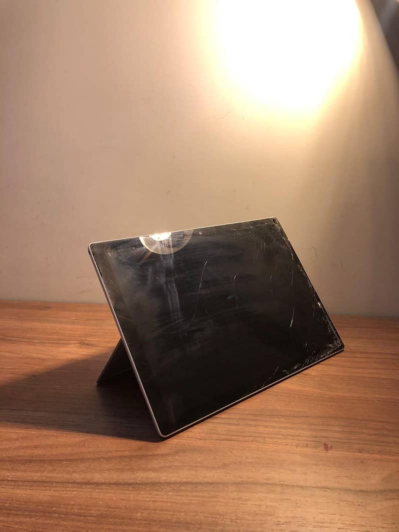 Microsoft Surface Pro 7 5