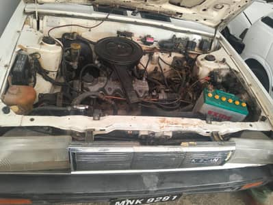 Nissan Sunny 1987
