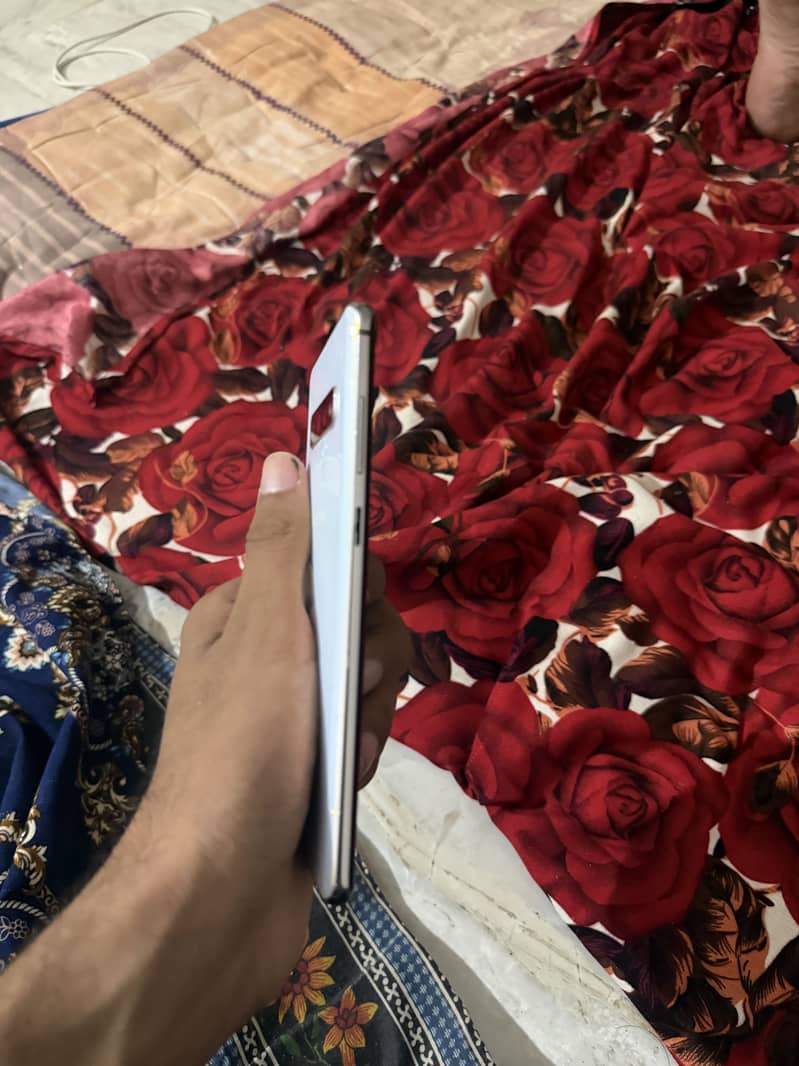 Samsung Mobile S10 Plus 0