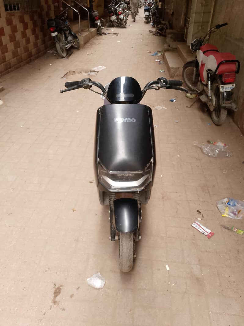 scooty 4