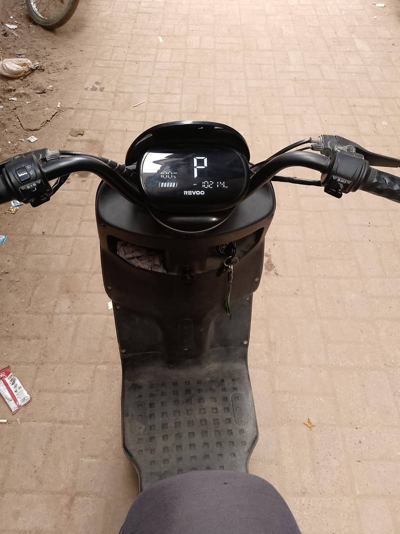 scooty 5