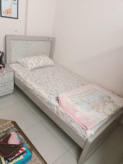 4 piece bed set for sale