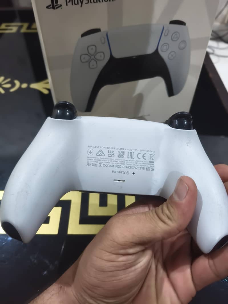 Ps5 controller with box 10/10 2