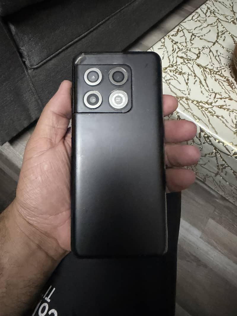 One Plus 10 Pro 0