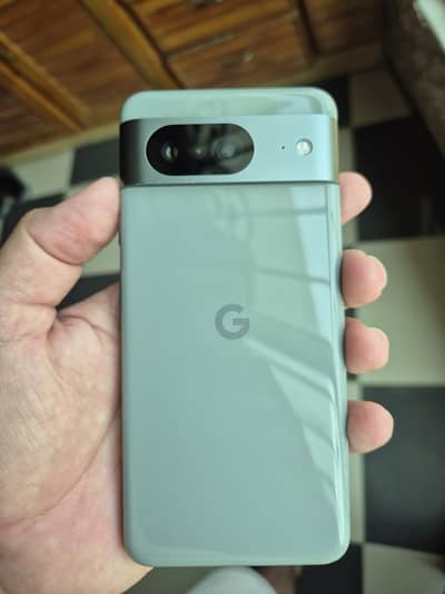Google Pixel 8