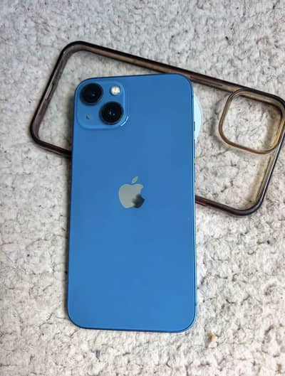Apple iPhone 13
