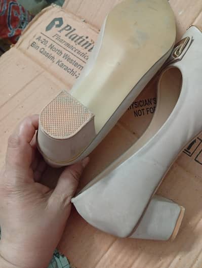 only one and half hours used  shoes for sale