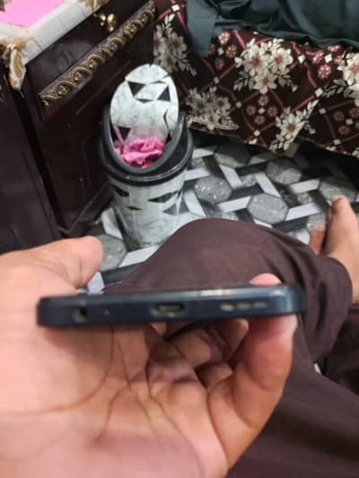 Infinix Hot 30 Play