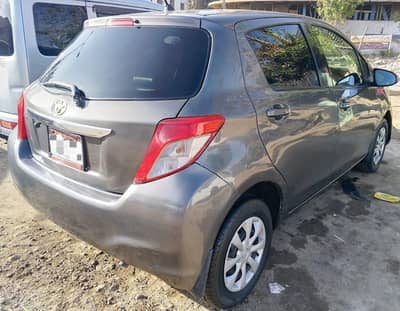 Toyota Vitz 2014