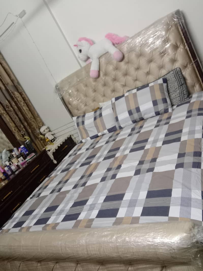 Bedroom Set 0