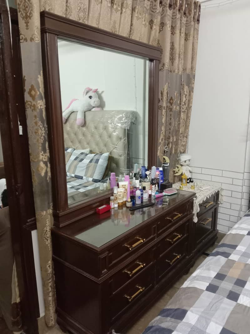 Bedroom Set 4
