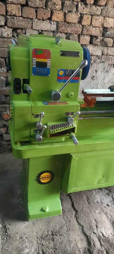5 feet lathe machine for sale
