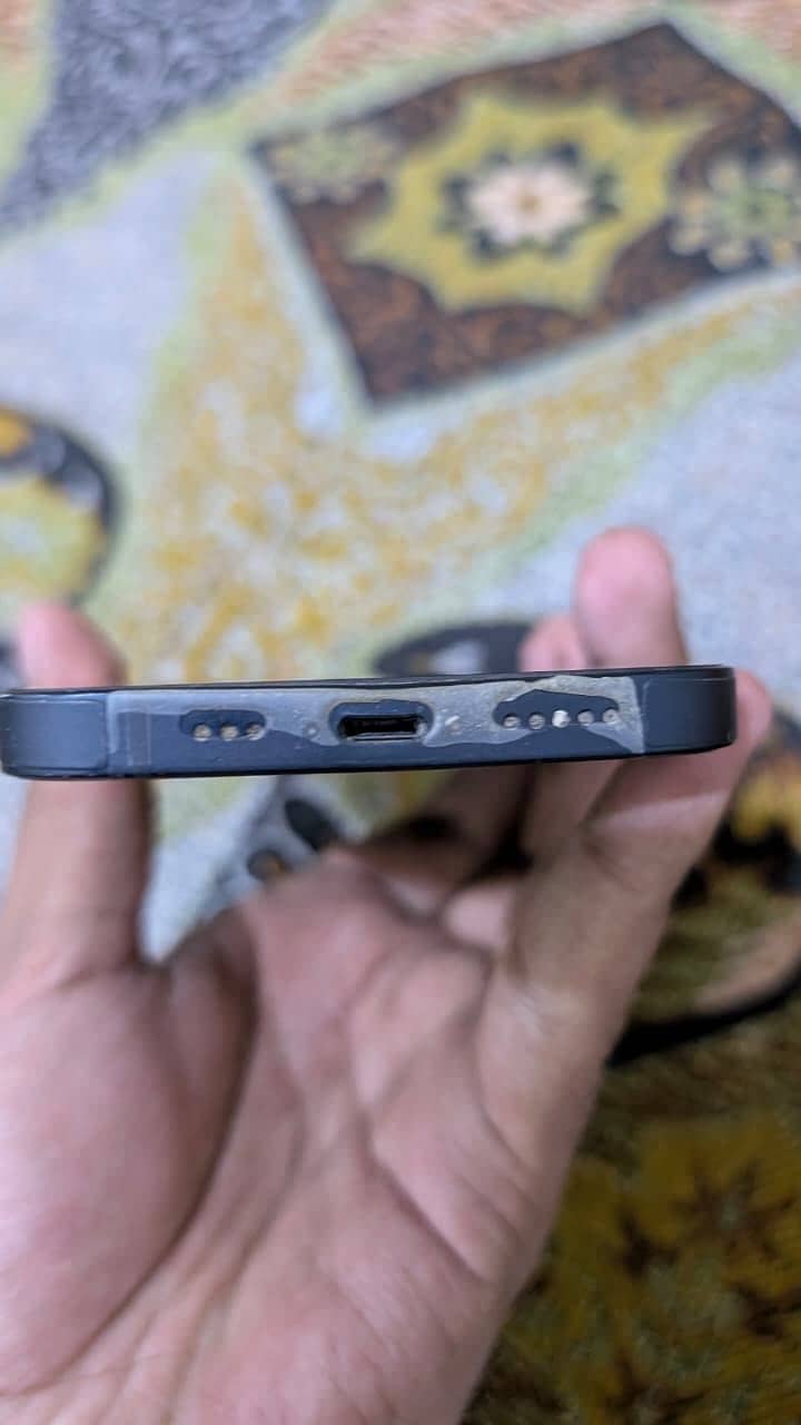 Apple iPhone 14 2