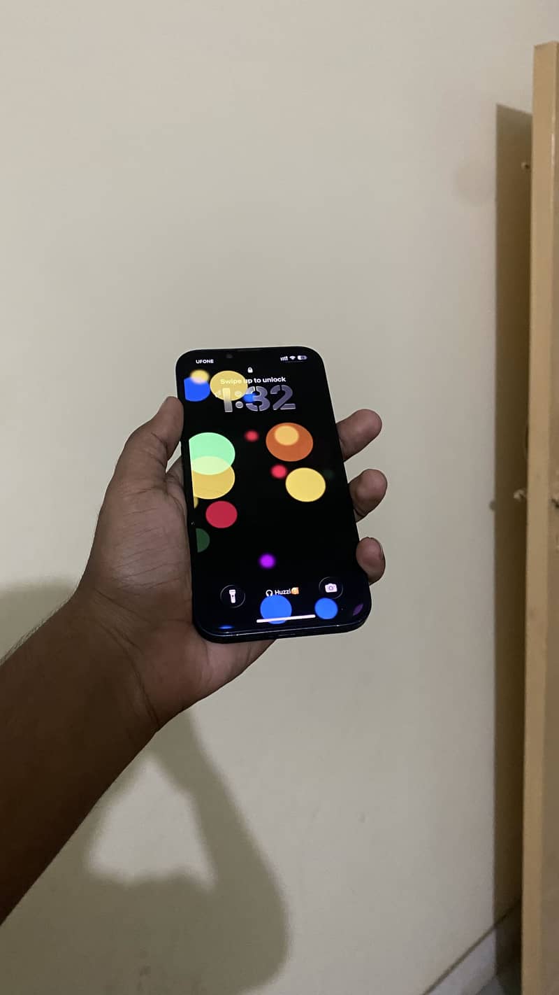 Apple iPhone 14 new. With sim time 13
