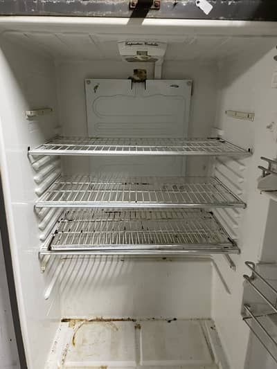 Dawlance simple fridge 10/10 All ok Available for sale