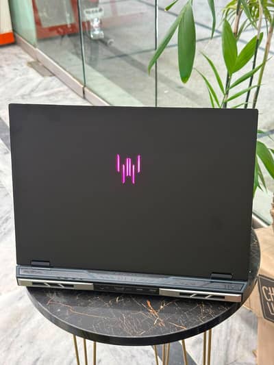  Acer Predator Neo 16 