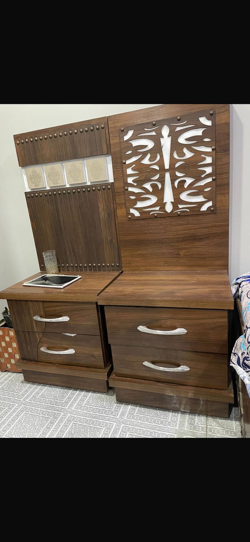 Side tables 0