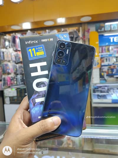 Infinix Hot 12