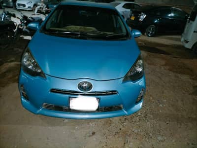 Toyota Aqua 2012 model 2017 registered