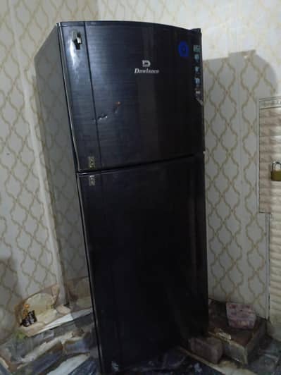 Sale dawlance  refrigerator
