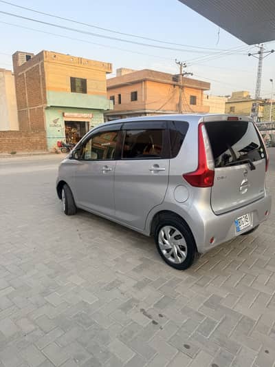 Nissan Dayz 2014