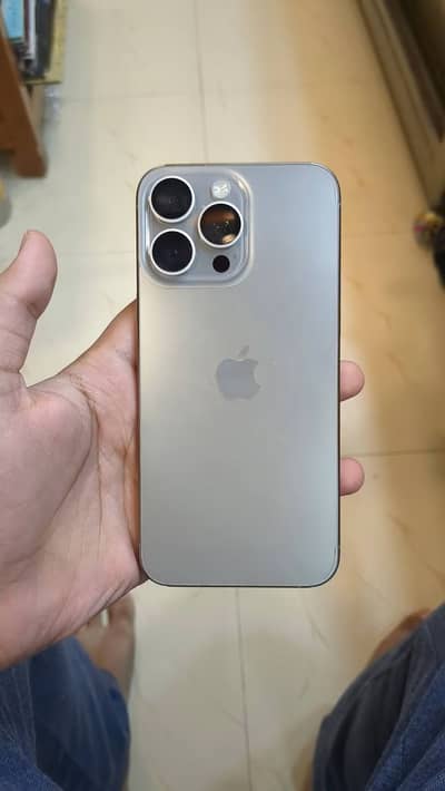 Apple iPhone 15 Pro Max