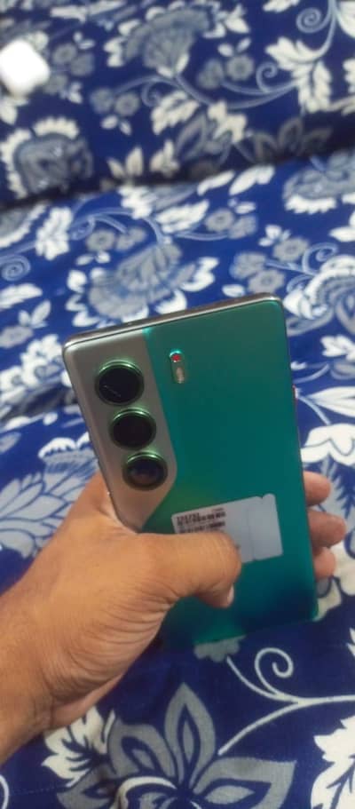 Tecno Camon 40 Pro Whattsapp Number 03272216451