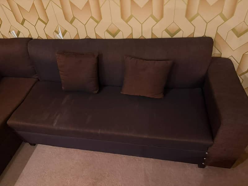 Good condition sofas 4