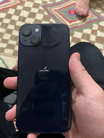 Apple iPhone 13