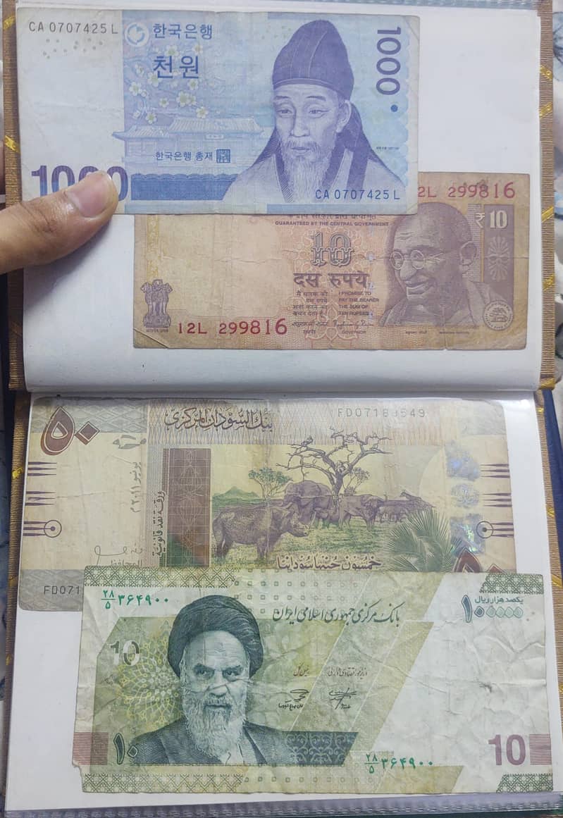 33 Foreign Notes collection from different countries. read description 3