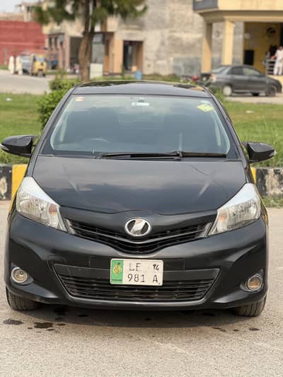 Toyota Vitz 2011