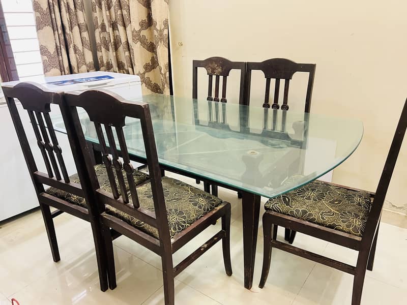 6 seater dining table 1