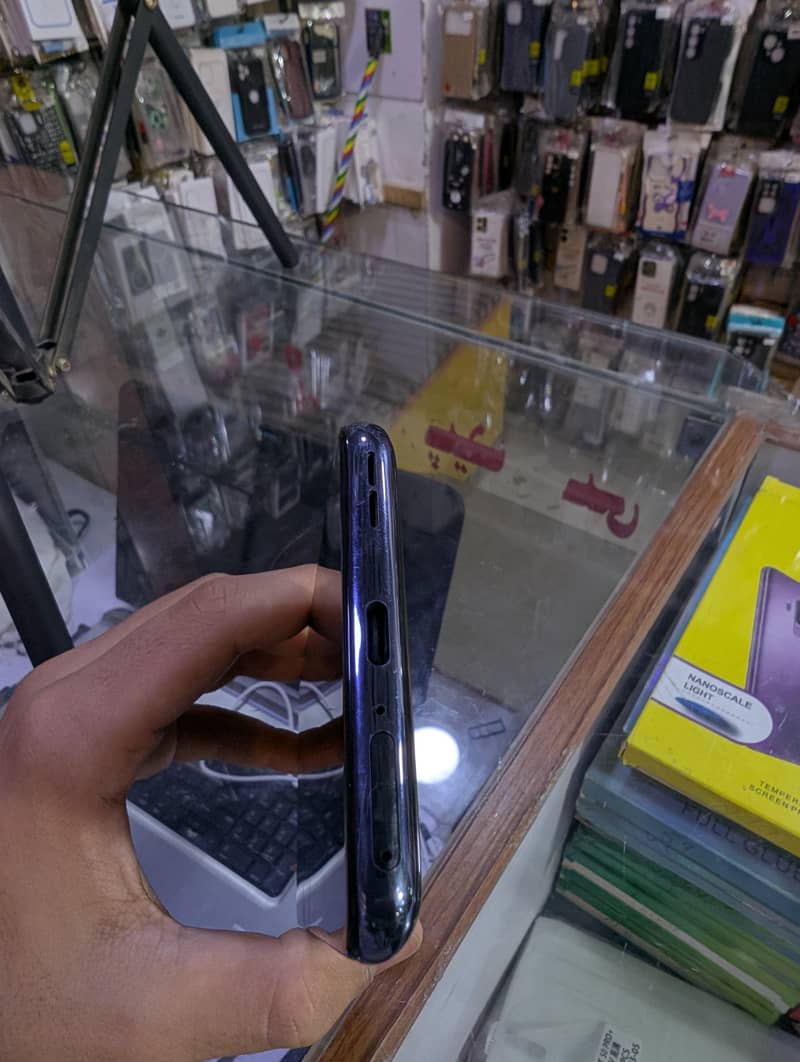 One Plus 9 6