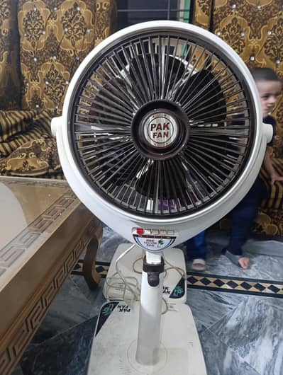 10/10 condition Fan for sell