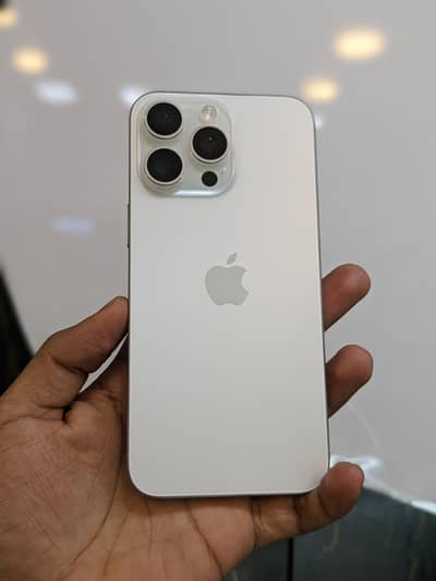 Apple iPhone 15 Pro Max
