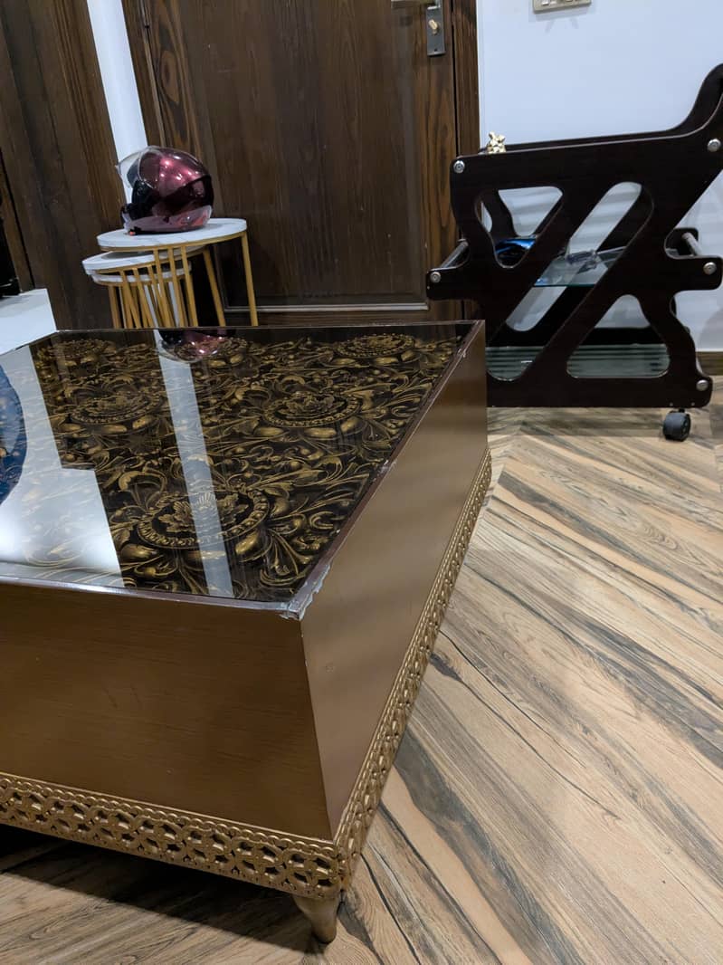 coffe table 3
