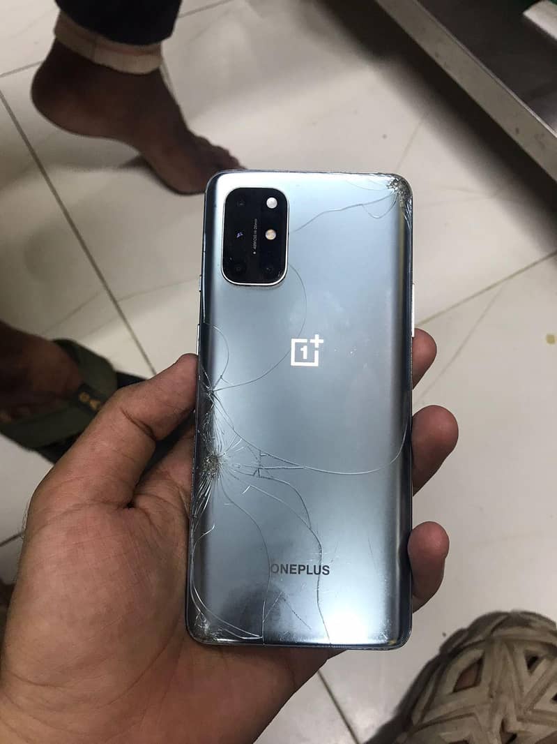 One Plus 8T 0