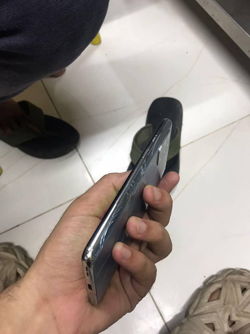 One Plus 8T 6