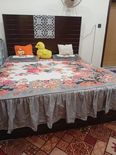 king-size bed
